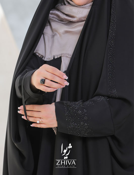 بحرینی تمام نگین