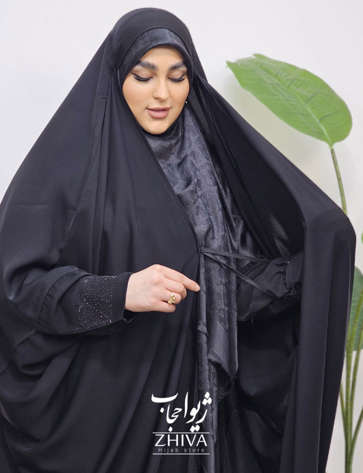 بحرینی آستین نگین