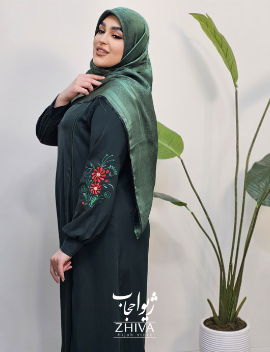 مانتو عبایی ترنم گلدوزی سبز