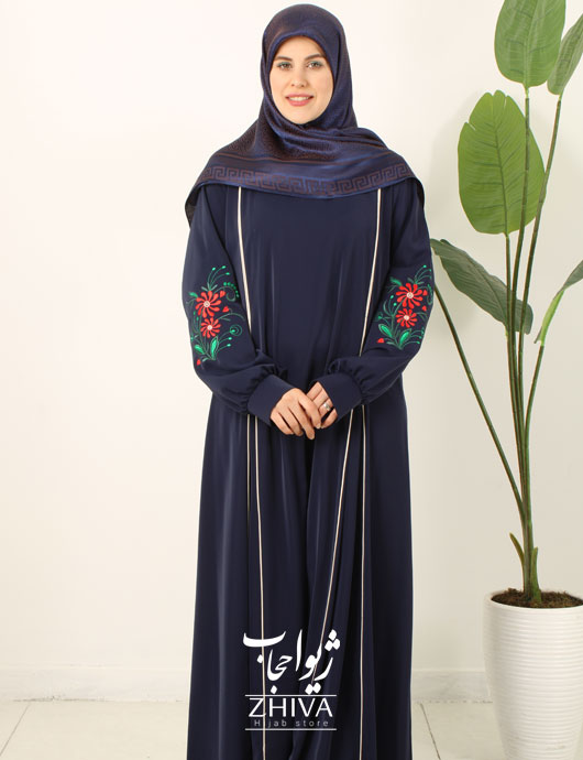 مانتو عبایی ترنم گلدوزی سرمه ای