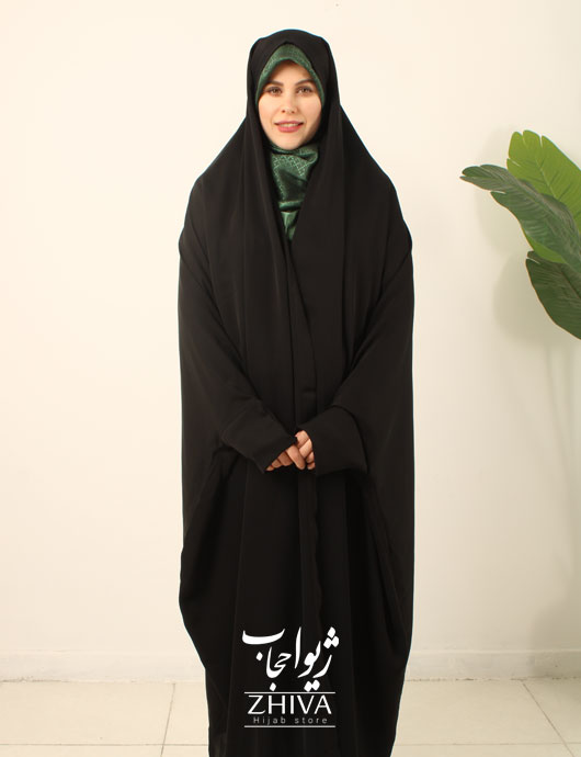 چادر دانشجویی