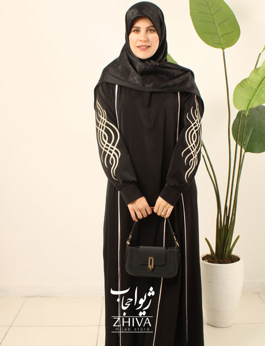 مانتو عبایی ترنم گلدوزی مشكی