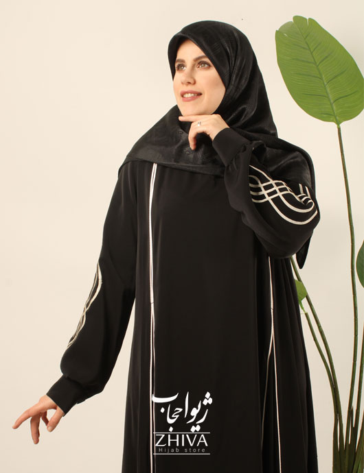 مانتو عبایی ترنم گلدوزی مشكی