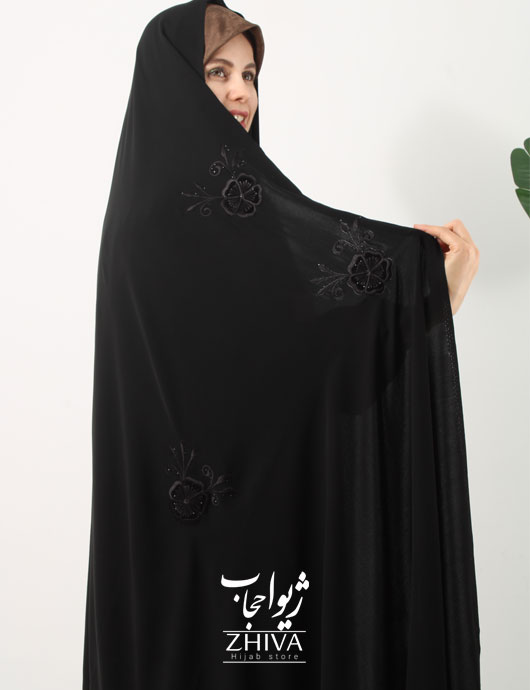 چادر سنتی گلدوزی