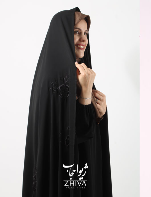 چادر سنتی گلدوزی