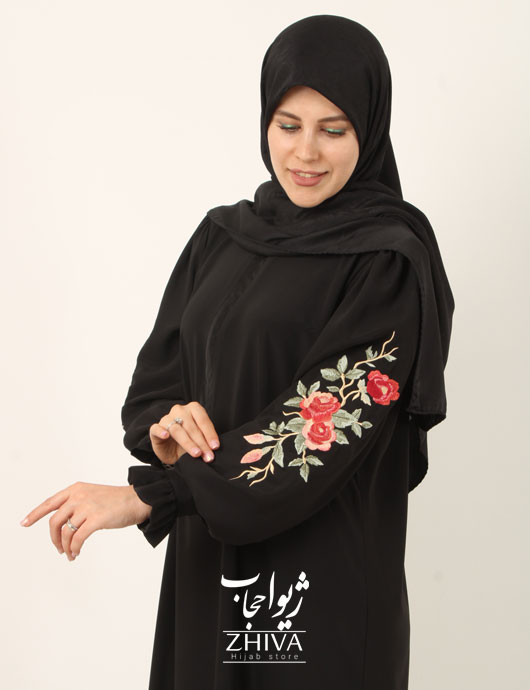 مانتو عبایی گلدوزی آی نور