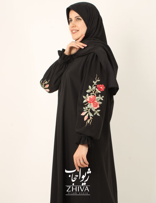 مانتو عبایی گلدوزی آی نور